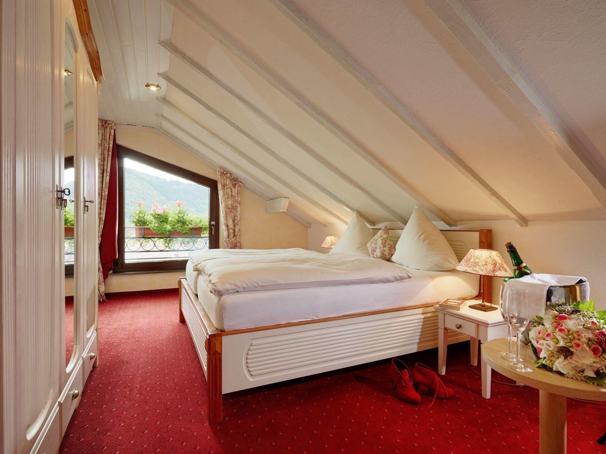 Ringhotel Boemers Mosel Landhotel Alf Ngoại thất bức ảnh